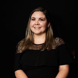 Iris Guajardo Guerra